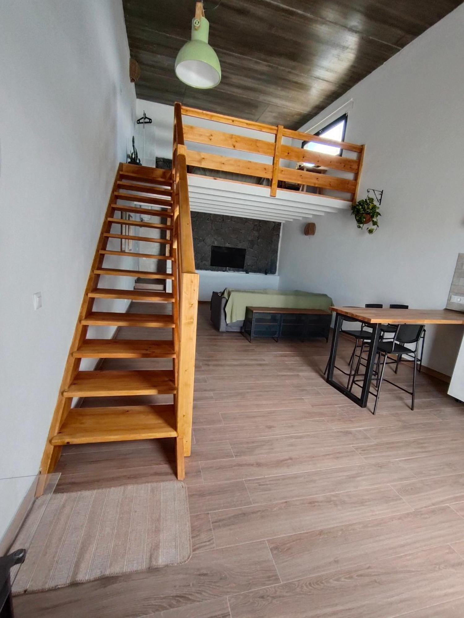 El Lagar Apartment San Bartolomé Екстериор снимка